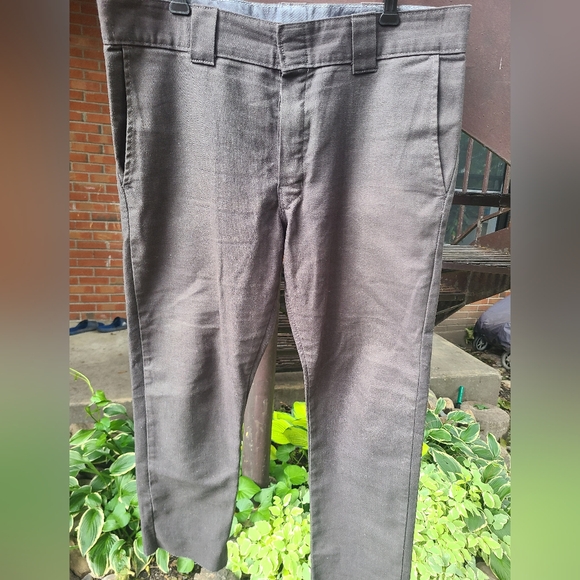 Dickies x Urban Outfitters 35x28 brown work pants - Picture 3 of 10